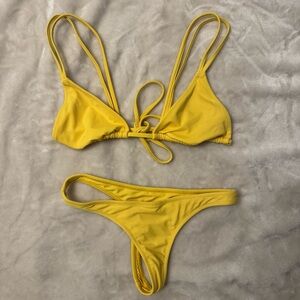 White Fox Boutique Bikini Swimsuit XS Small Yellow